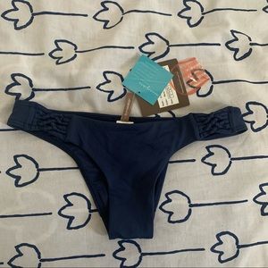 Sun seeker Bikini Bottom